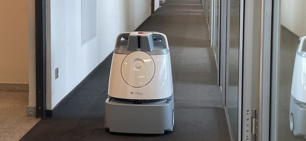 Whiz_aspiratore_pavimenti_corporate_office